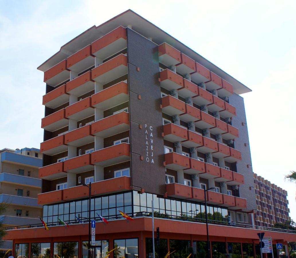 Hotel Palazzo Caveja Rímini Exterior foto